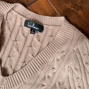 Lulu’s sweater midi skirt and crop sweater set